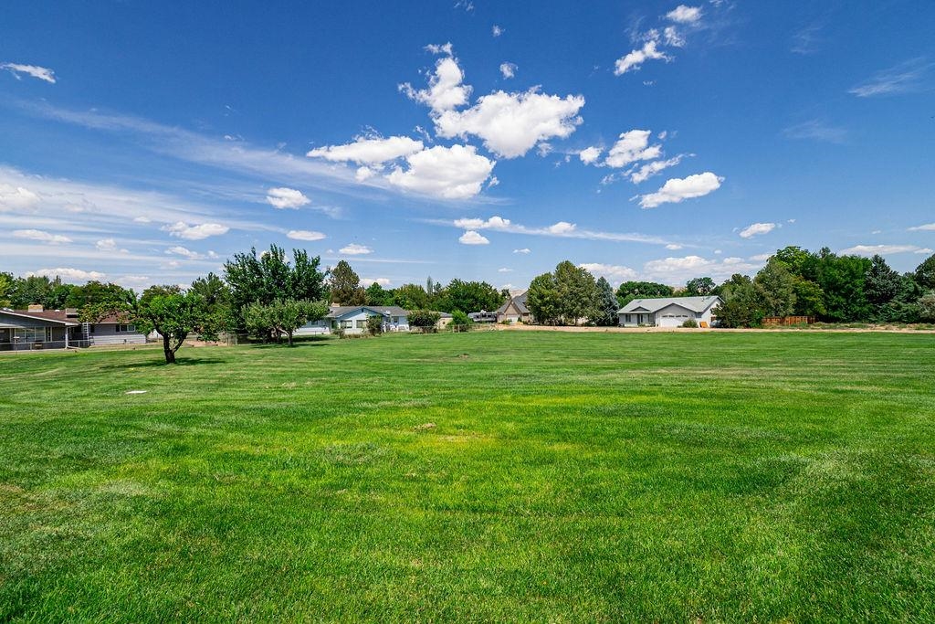 706 26 1/2 Road, Grand Junction, CO