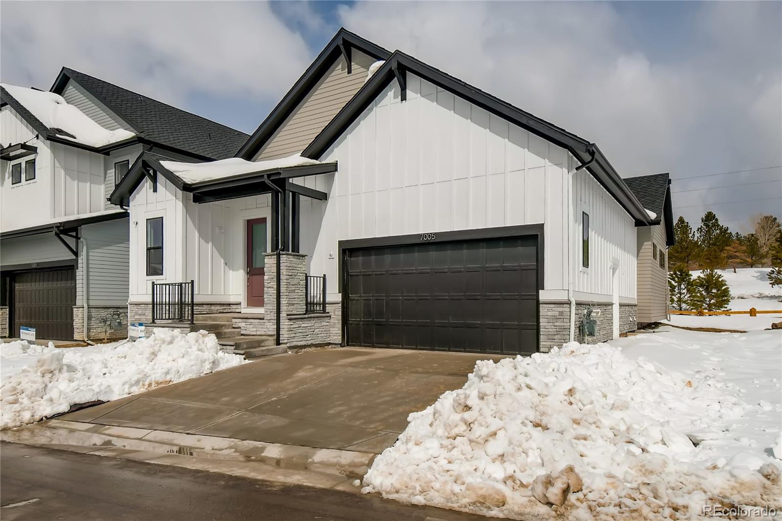 7018 Homeplace, Castle Pines, CO