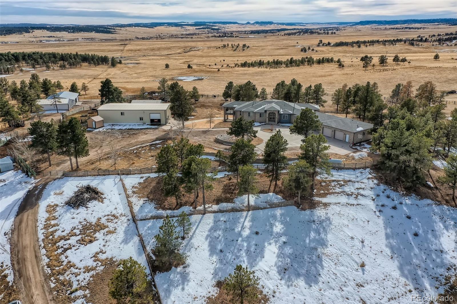 26015 Private Road 65, Calhan, CO