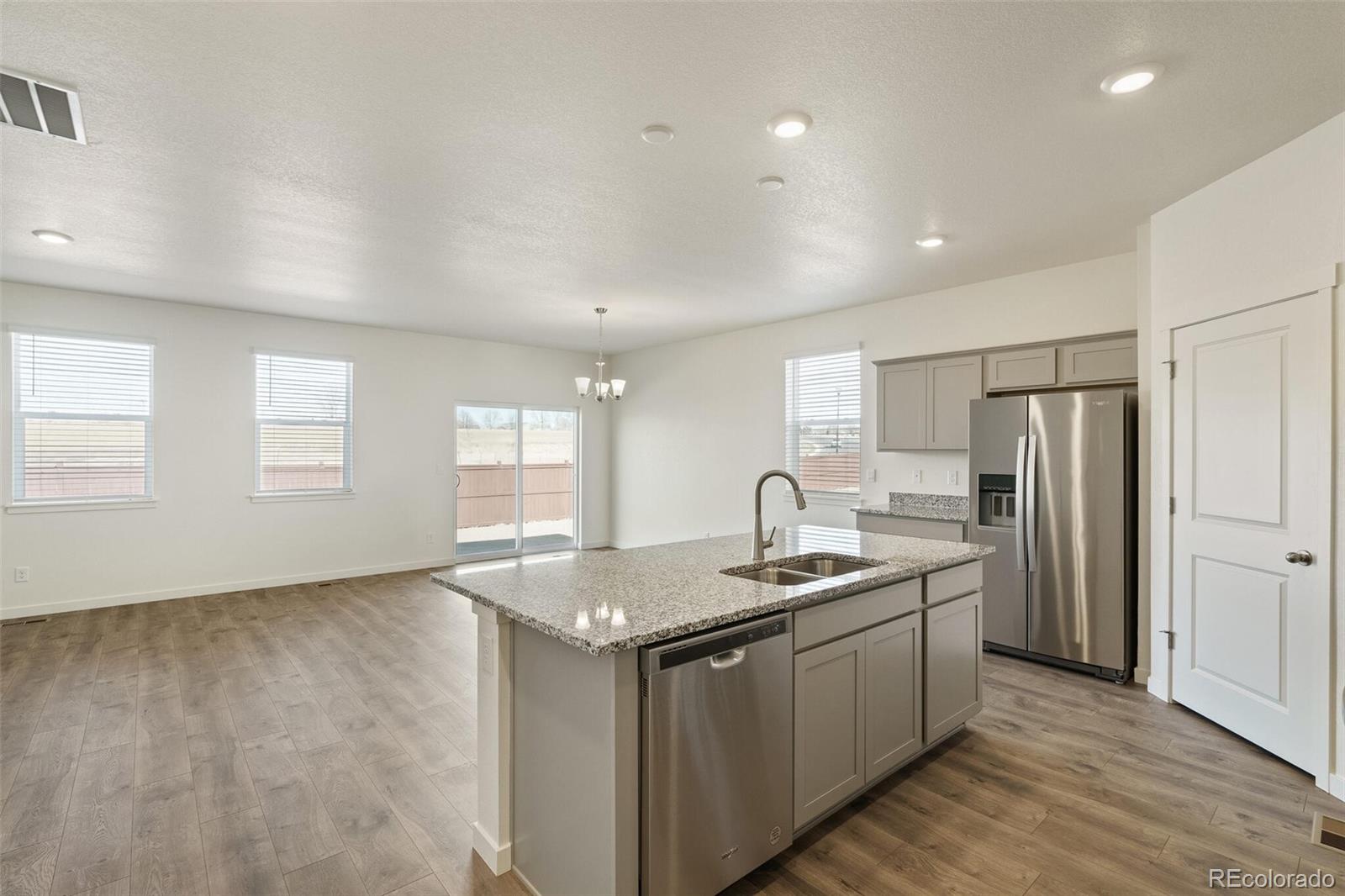 6117 1st, Greeley, CO