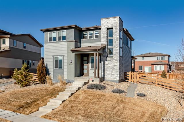 10232 Southlawn, Commerce City, CO