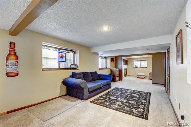9293 90th, Westminster, CO