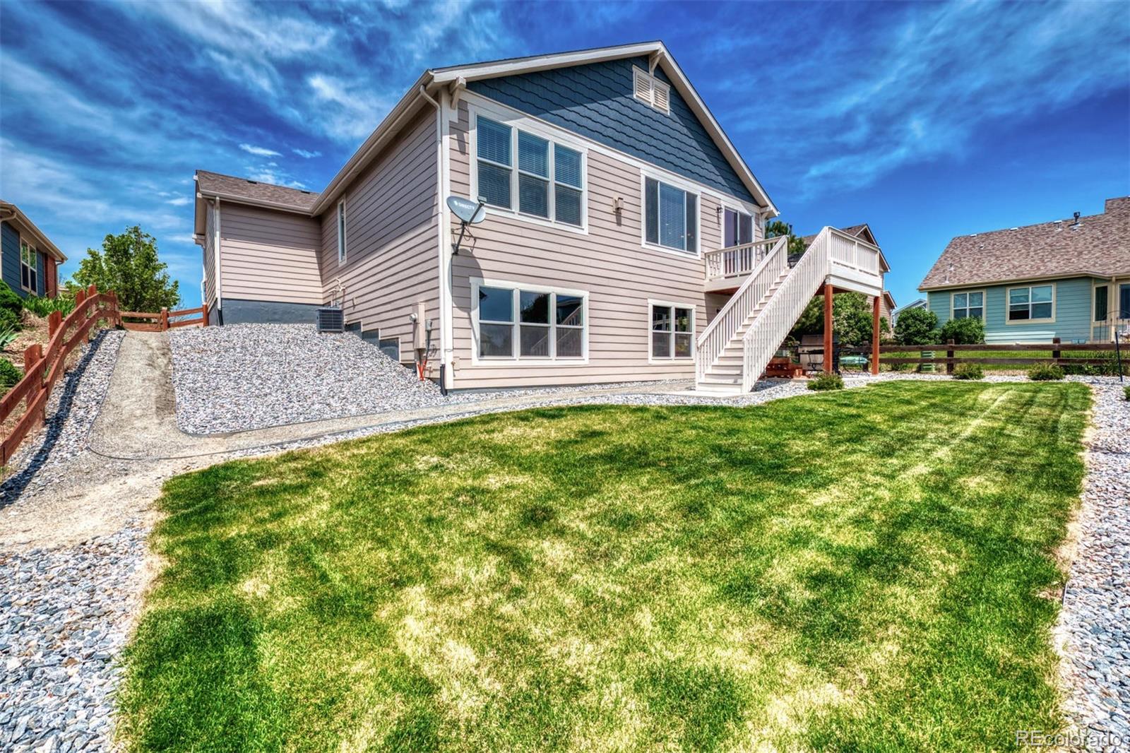 3746 Roberts, Mead, CO