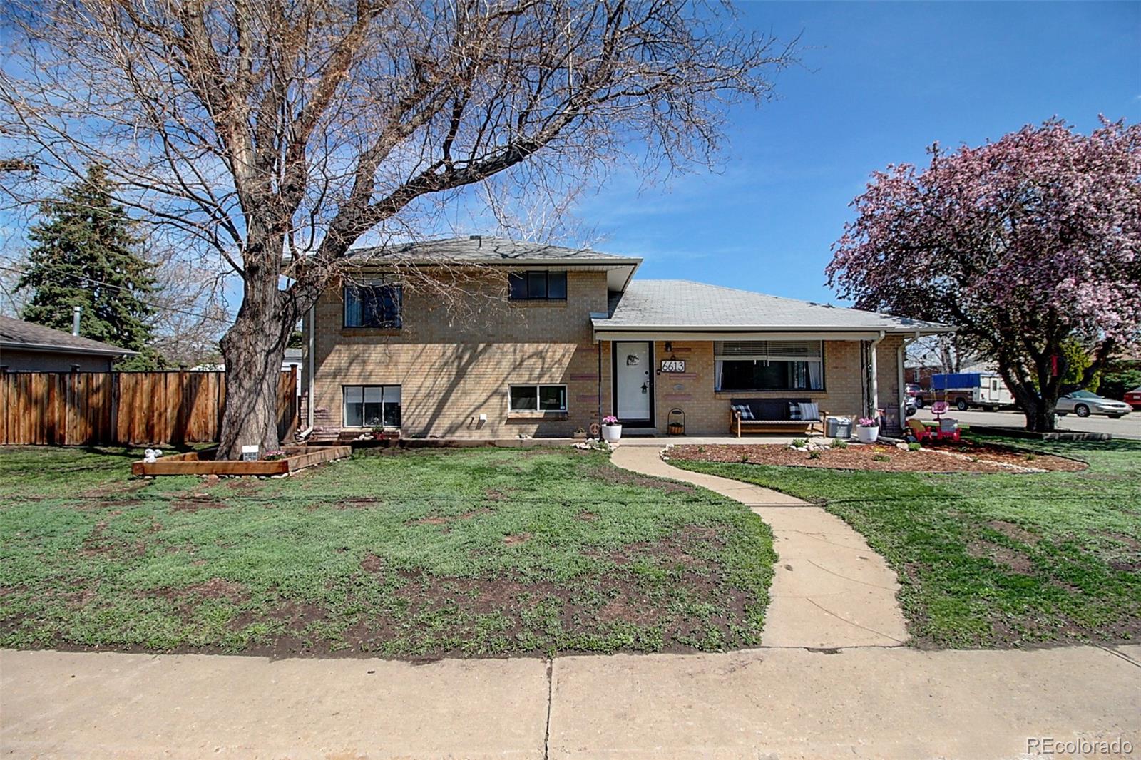 6613 53rd, Arvada, CO