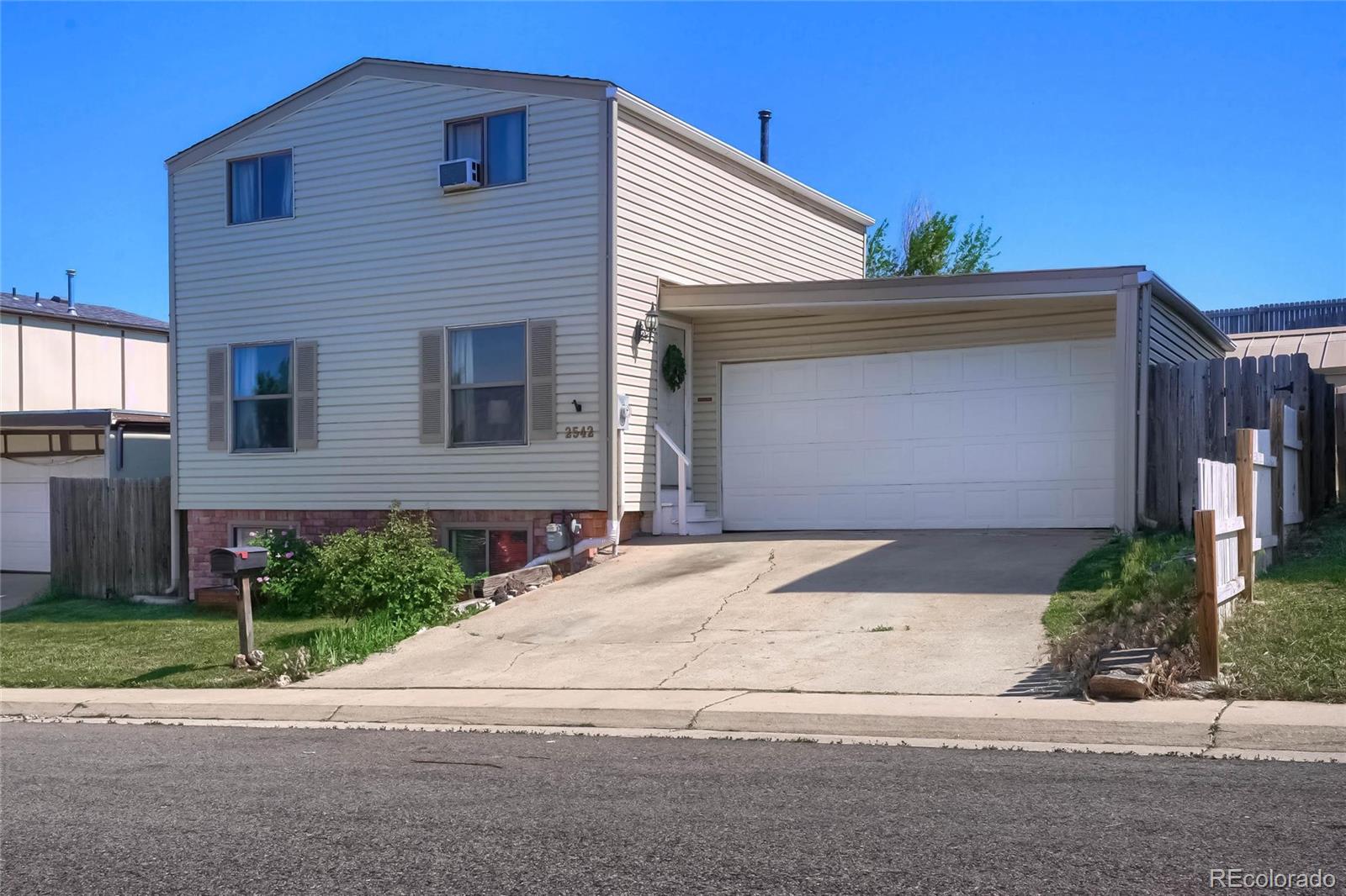 2542 91st, Federal Heights, CO