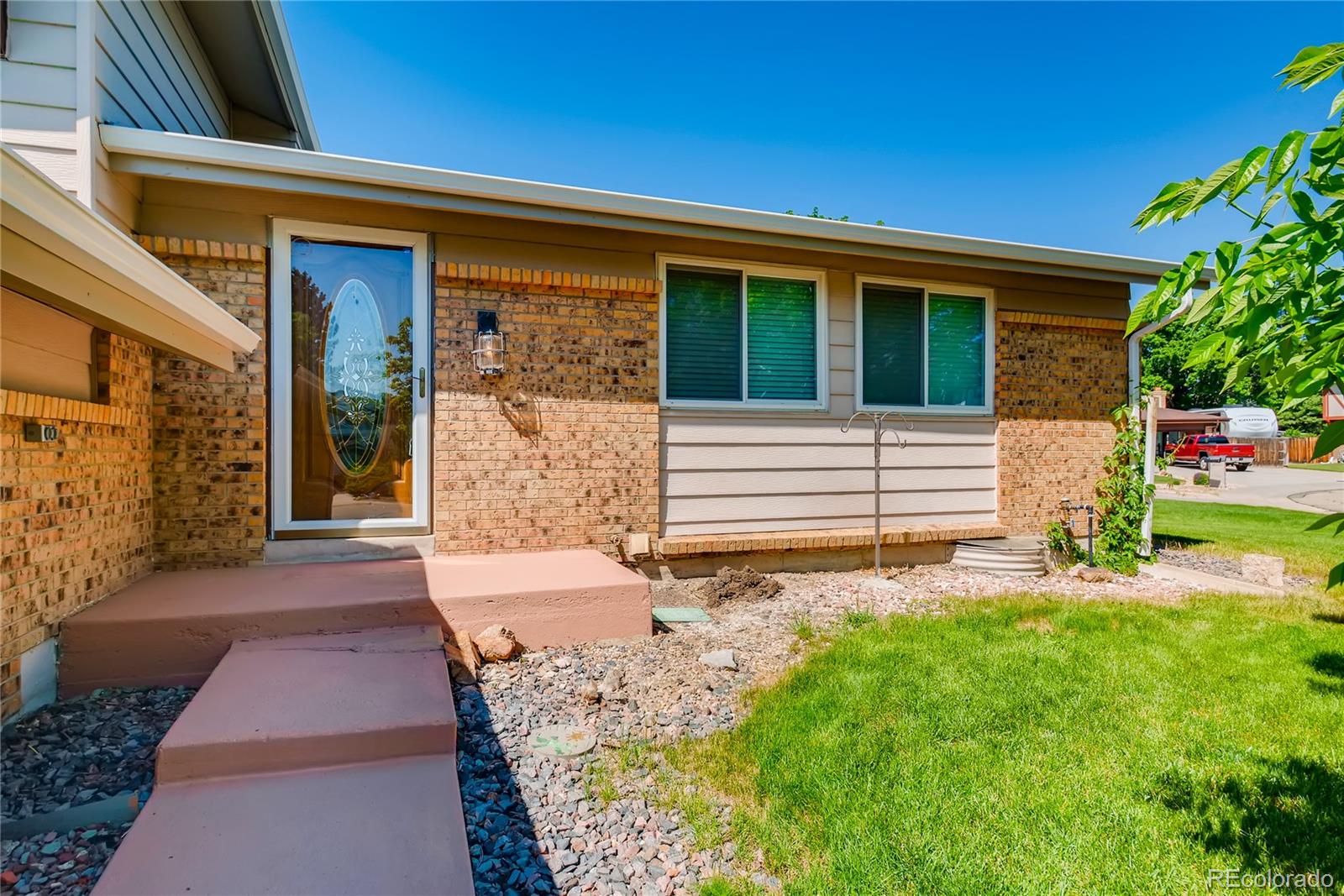 8026 81st, Arvada, CO
