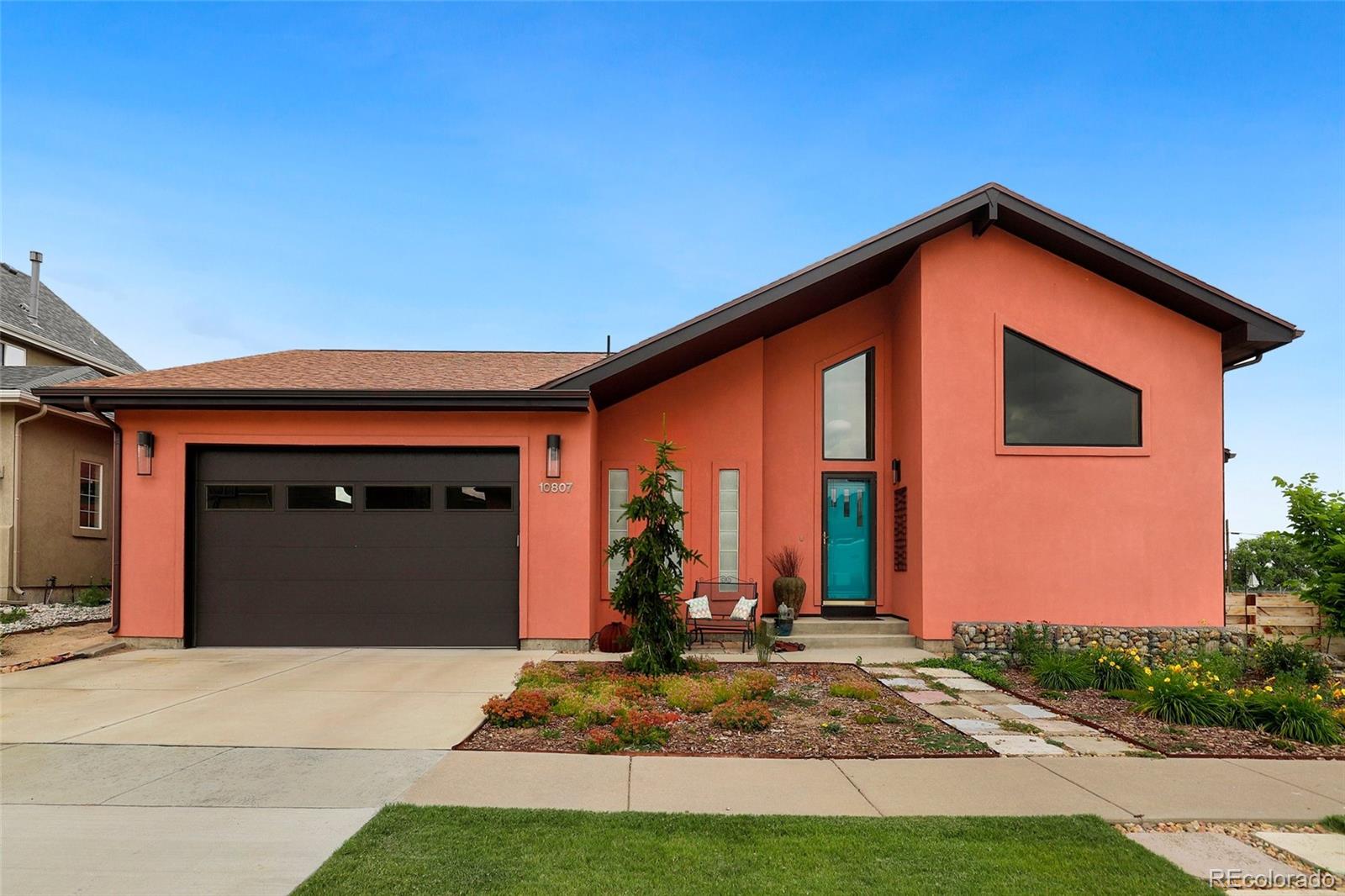 10807 Barclay, Commerce City, CO