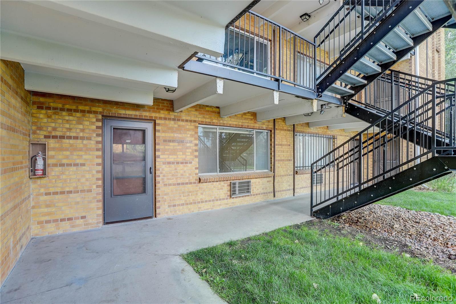 800 Belleview, Englewood, CO