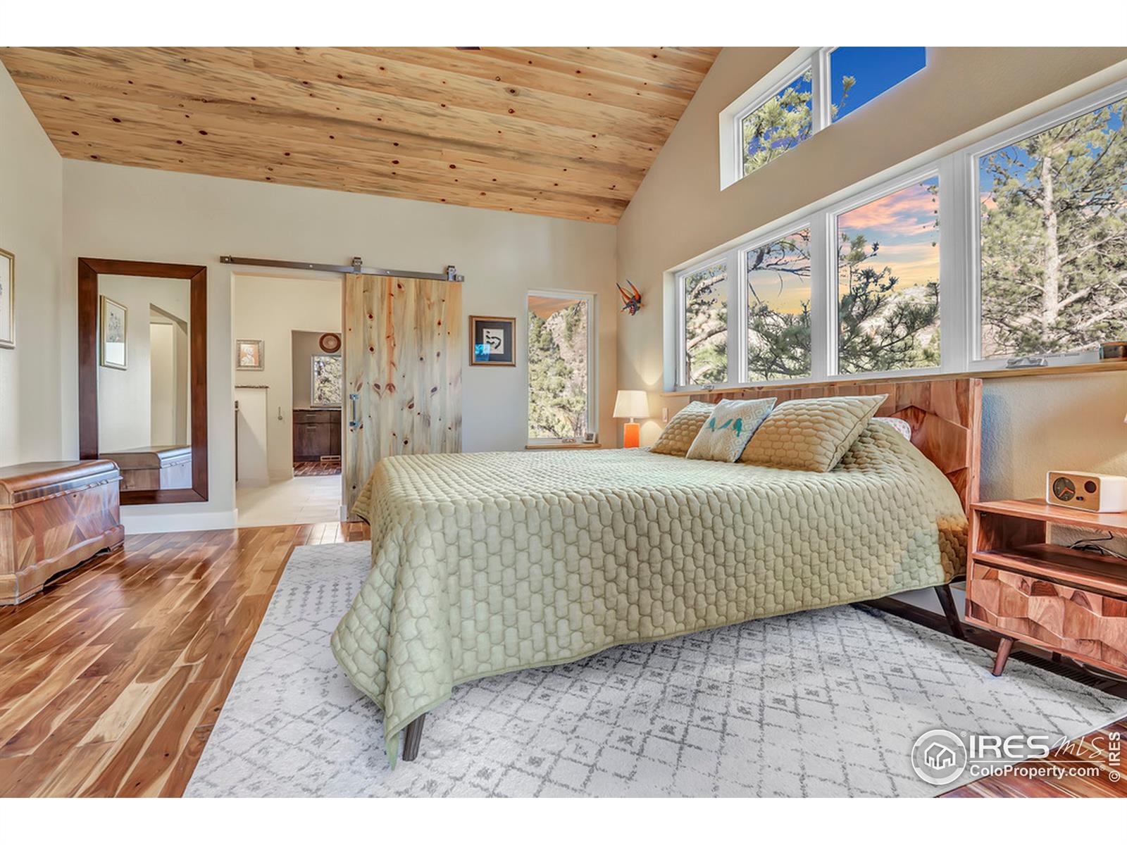 1782 Apple Valley, Lyons, CO