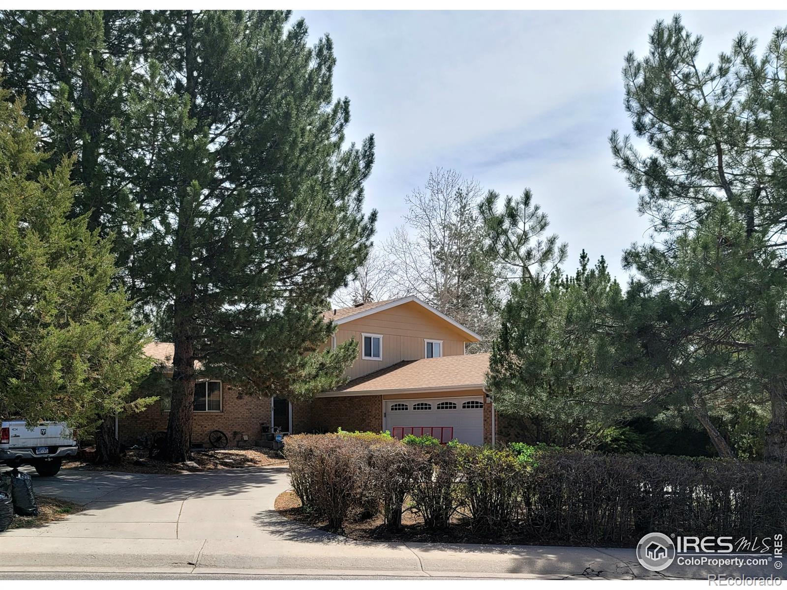 2434 19th, Greeley, CO