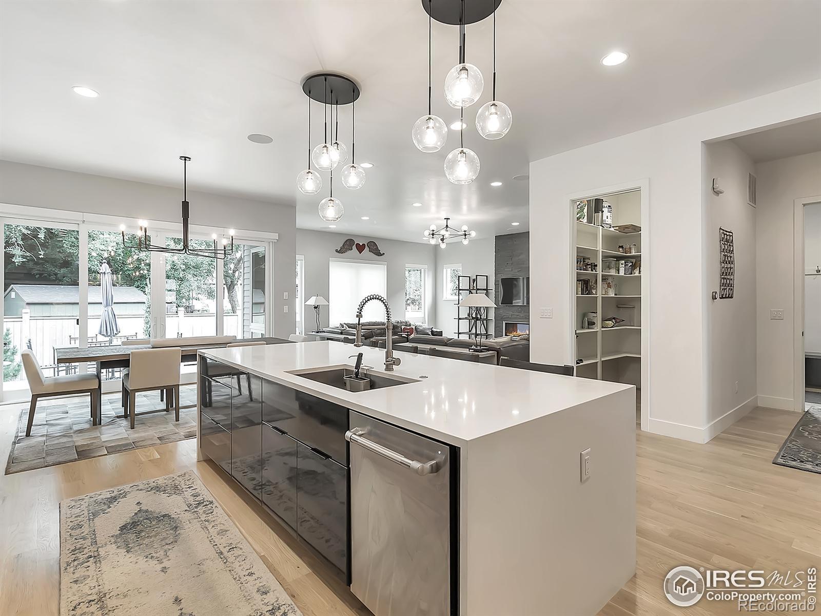3673 Paonia, Boulder, CO
