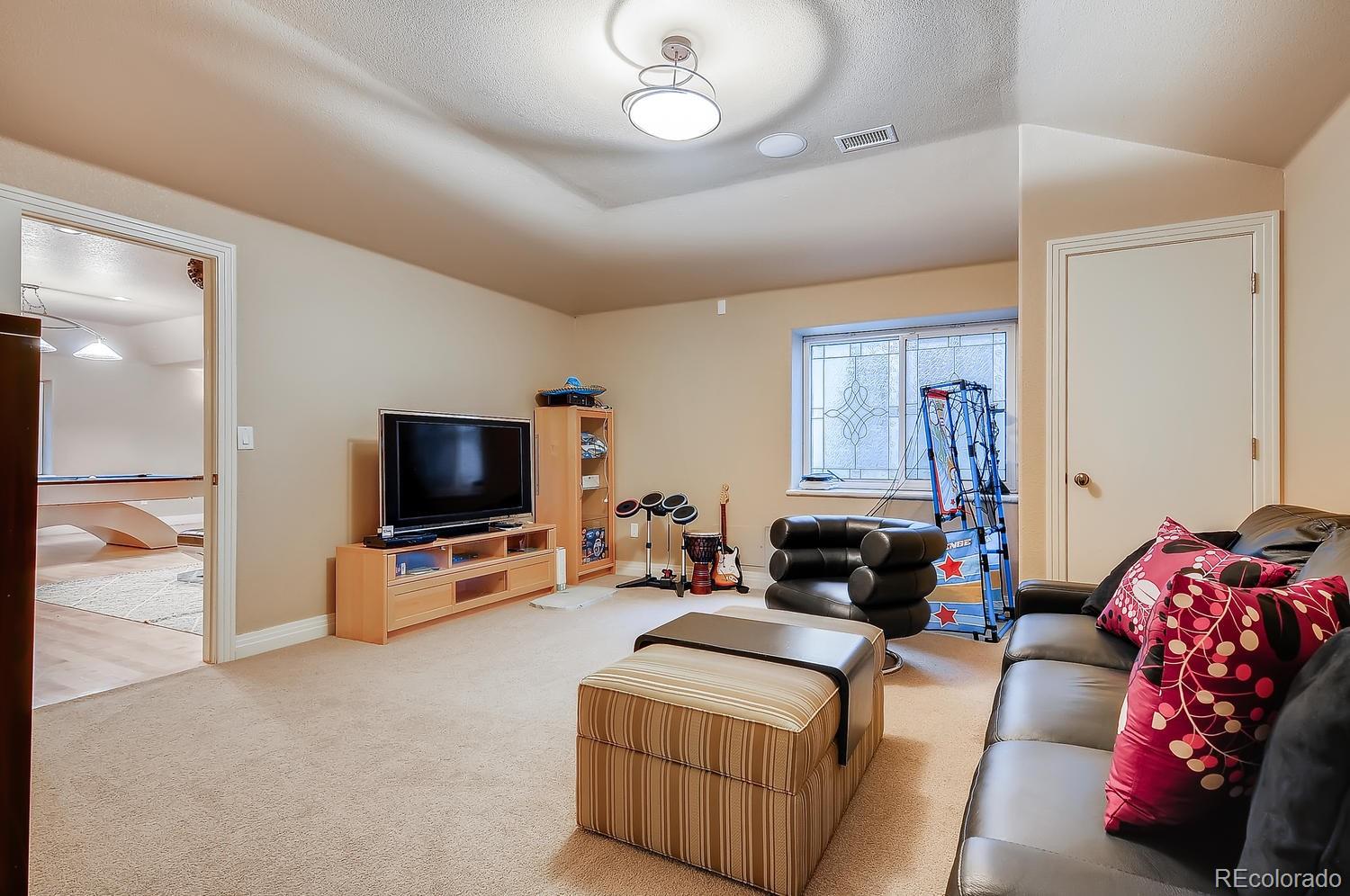 16 Foxtail, Englewood, CO